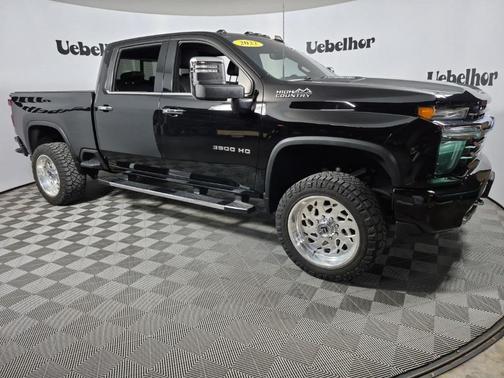 2022 Chevrolet Silverado 3500 High Country