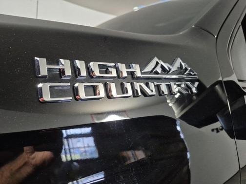 2022 Chevrolet Silverado 3500 High Country
