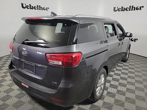 2017 Kia Sedona LX