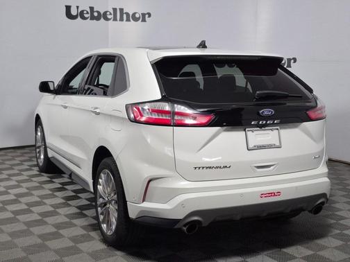 2021 Ford Edge Titanium