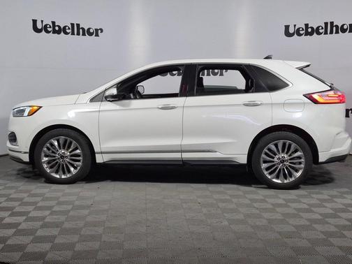2021 Ford Edge Titanium