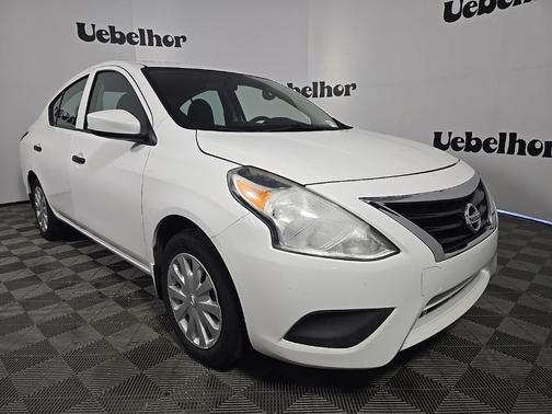 2016 Nissan Versa 1.6 S+