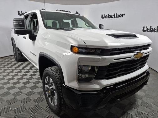 2026 Chevrolet Silverado 2500 Custom