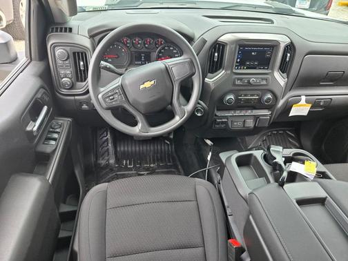 2025 Chevrolet Silverado 2500 WT