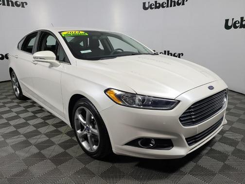 Photo 1 of 15 of 2014 Ford Fusion SE
