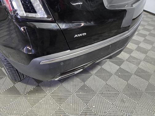 2025 Cadillac XT5 Sport
