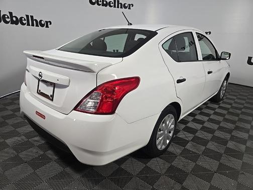2018 Nissan Versa 1.6 S+