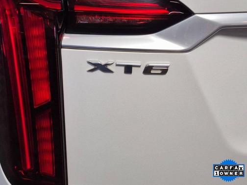 2021 Cadillac XT6 Premium Luxury AWD