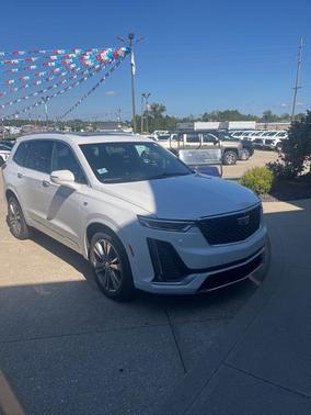 2021 Cadillac XT6 Premium Luxury AWD