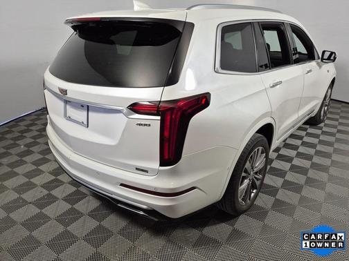 2021 Cadillac XT6 Premium Luxury AWD