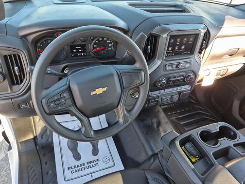 2025 Chevrolet Silverado 2500 WT