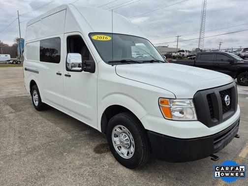 2016 Nissan NV Cargo NV2500 HD SV V6/SV V8