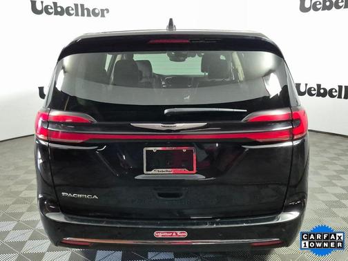 2024 Chrysler Pacifica Touring-L