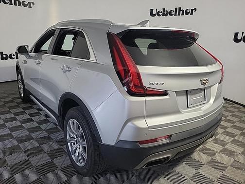 2020 Cadillac XT4 Premium Luxury