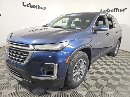 2022 Chevrolet Traverse LT Cloth