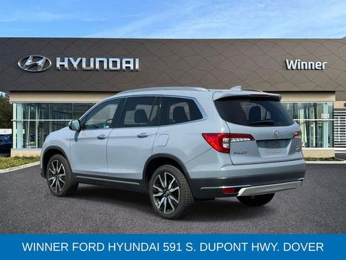 Sonic Gray Pearl 2022 Honda Pilot TOURING 7-PASSENGER