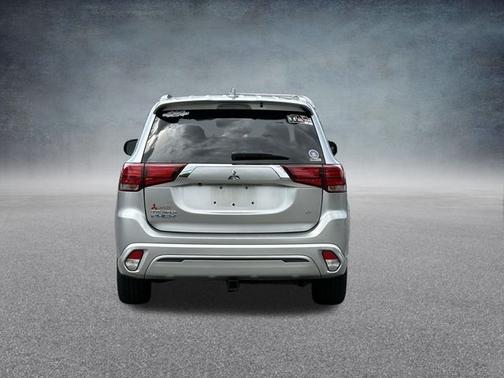 2020 Mitsubishi Outlander 