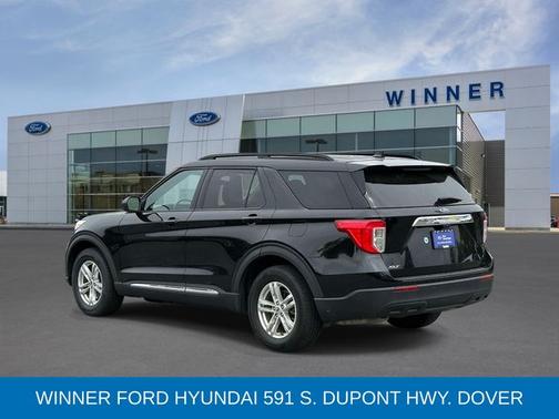 AGATE BLACK METALLIC 2023 Ford Explorer XLT