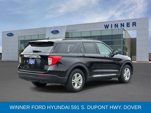 AGATE BLACK METALLIC 2023 Ford Explorer XLT