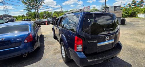 Majestic Blue Metallic 2008 Nissan Pathfinder S