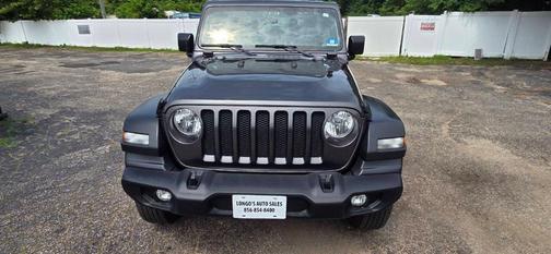 Gray 2018 Jeep Wrangler Unlimited Sport S