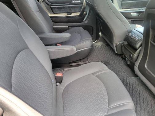 2014 GMC Acadia SLE-2