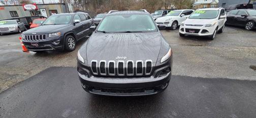 Gray 2014 Jeep Cherokee Latitude