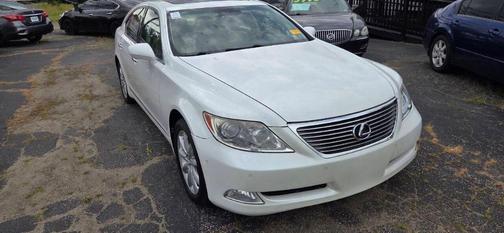 White 2009 Lexus LS 460 Base