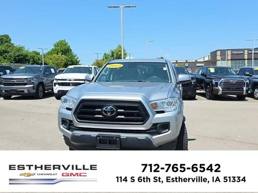 2022 Toyota Tacoma SR