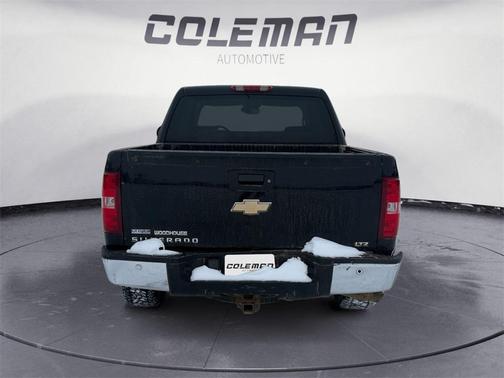 2009 Chevrolet Silverado 1500 LTZ Crew Cab