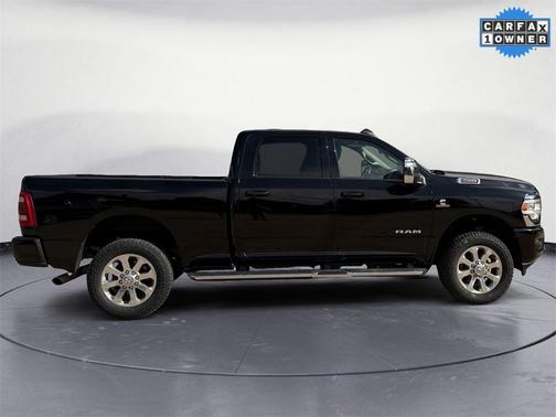 2023 RAM 3500 Laramie Crew Cab 4x4 6'4' Box