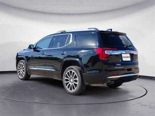 2020 GMC Acadia Denali