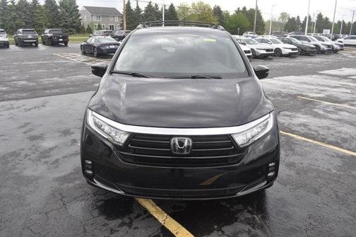 Crystal Black Pearl 2024 Honda Odyssey Touring