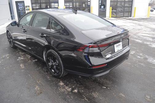 2025 Honda Accord Sport SE 1.5T