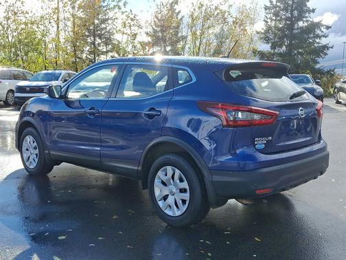 2020 Nissan Rogue Sport S