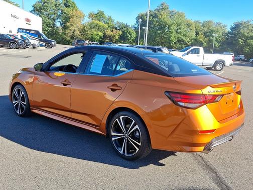 2022 Nissan Sentra SR