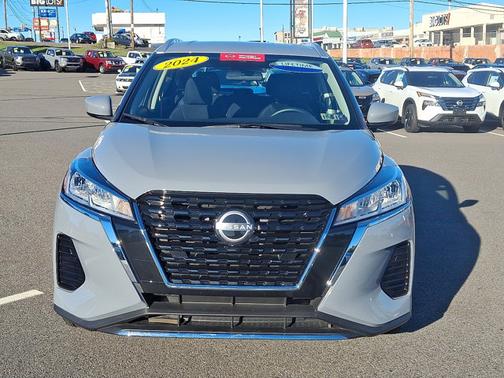 2024 Nissan Kicks SV