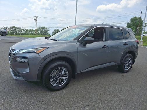 2022 Nissan Rogue S