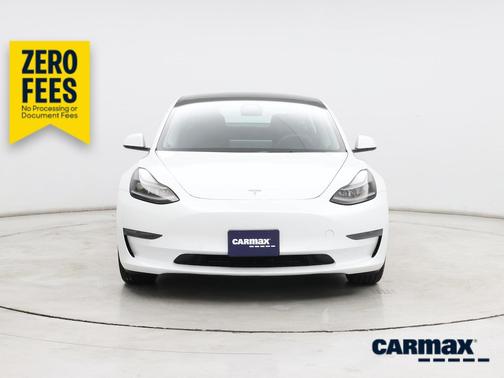 White 2022 Tesla Model 3