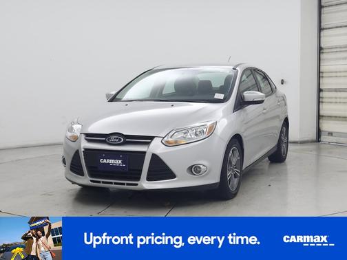 Silver 2014 Ford Focus SE