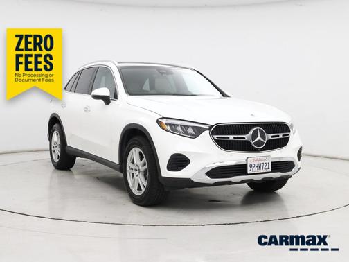 White 2025 Mercedes-Benz GLC 300