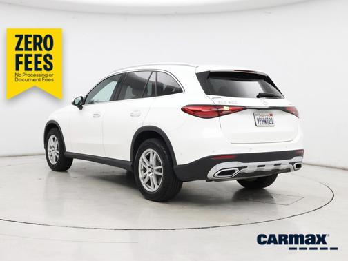 White 2025 Mercedes-Benz GLC 300