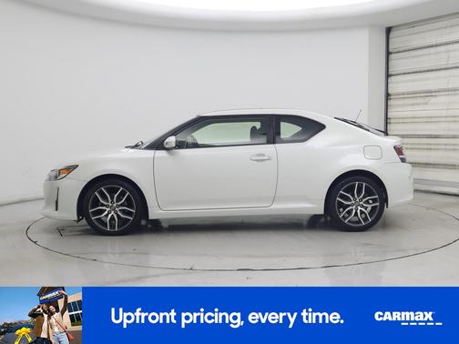 White 2016 Scion tC