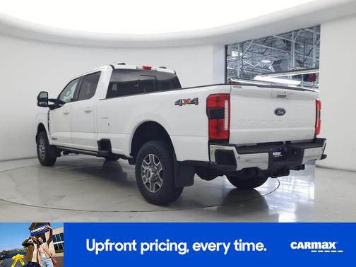 White 2023 Ford F-350 Lariat