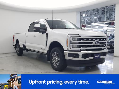 White 2023 Ford F-350 Lariat