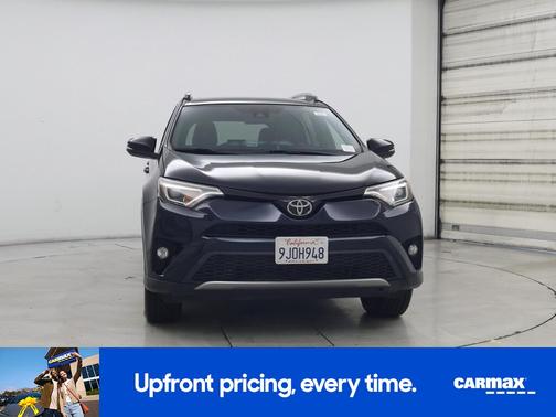 2017 Toyota RAV4 SE