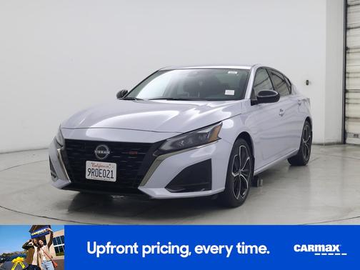 2025 Nissan Altima SR