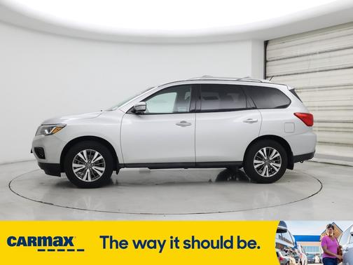 2018 Nissan Pathfinder S