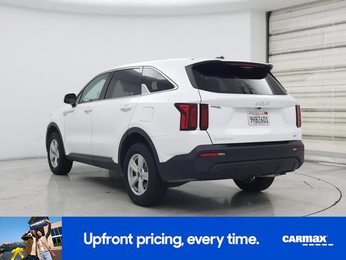2023 Kia Sorento LX