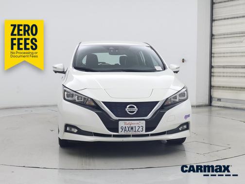 White 2019 Nissan Leaf SL